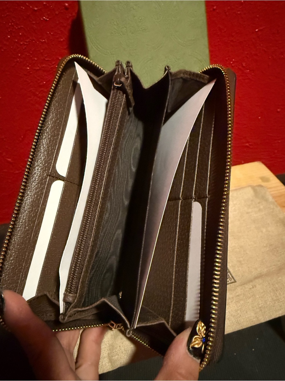 Gucci GG Supreme Continental Wallet with Green/Red Web and Brown Trim - Picture 5 of 7